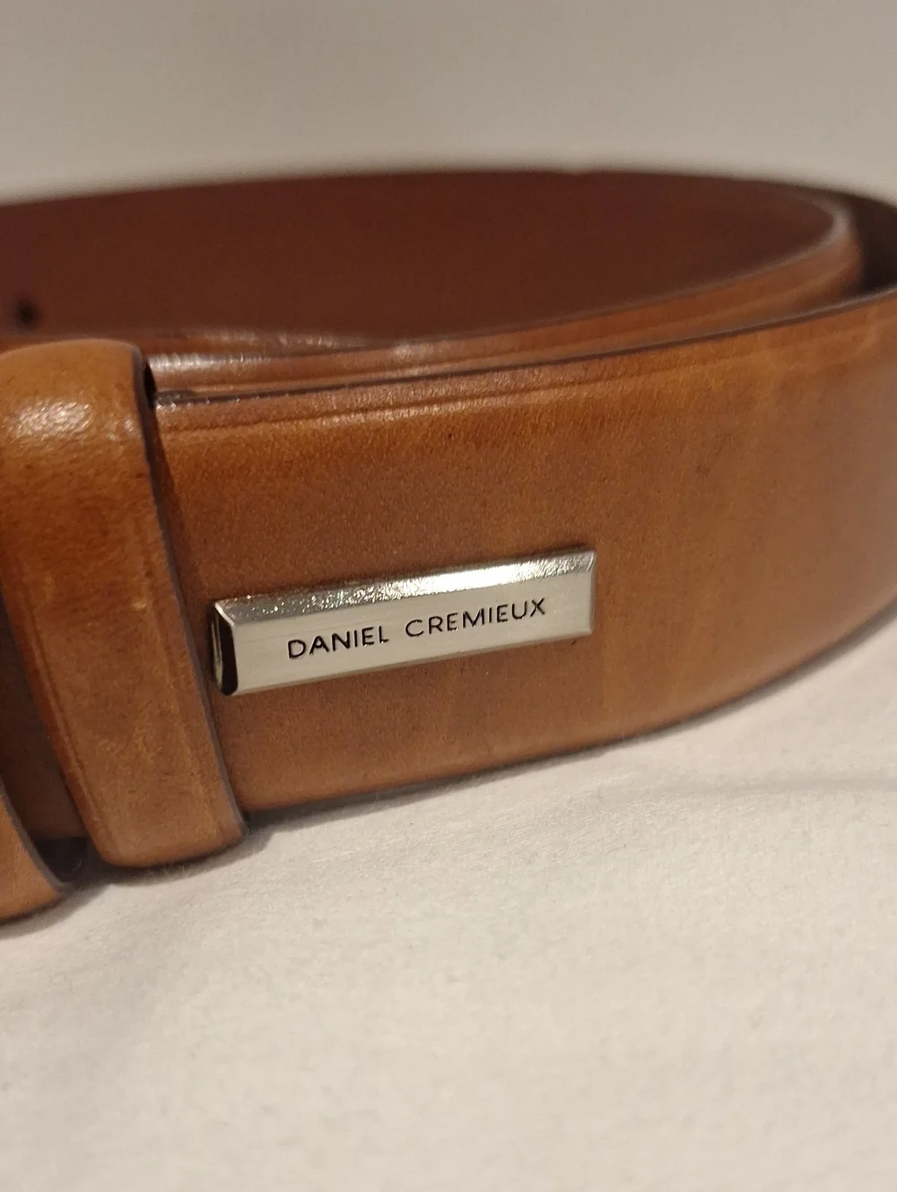 Daniel Cremieux classic tan